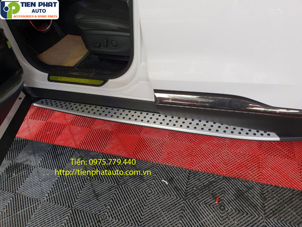 Bệ bước chân cho Hyundai Santafe 2019