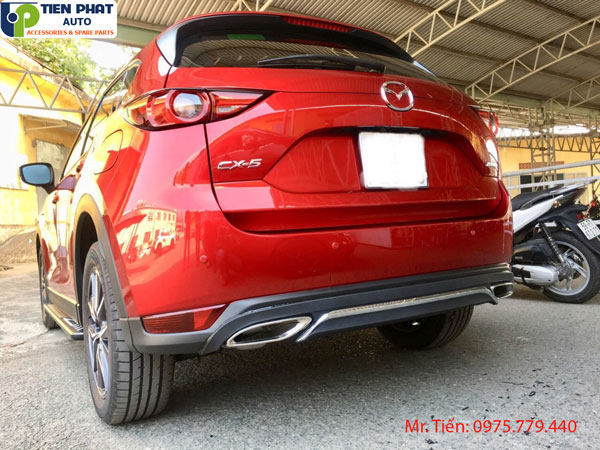 Độ bệ bước chân và lip sau 2 pô cho Mazda CX5 2018-2019 chính hãng