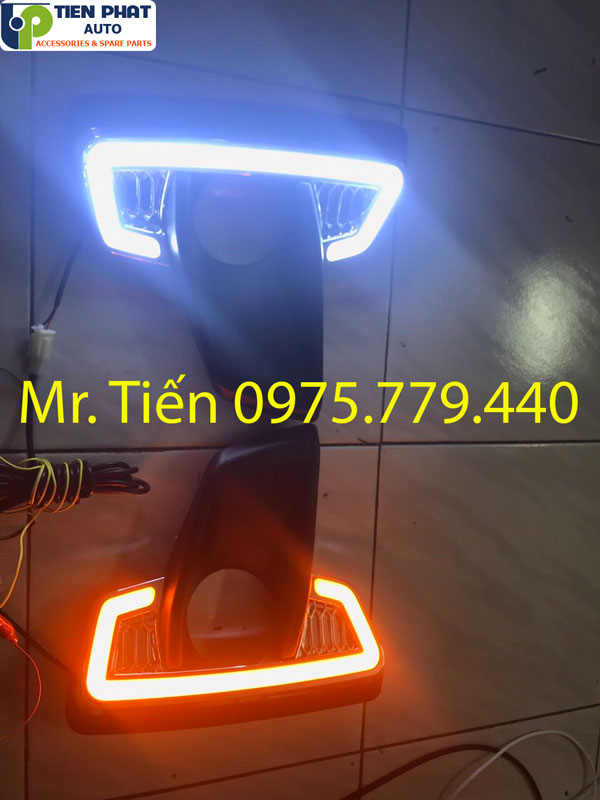 Độ đèn led phá sương mù cho xe toyota  hilux 2019 