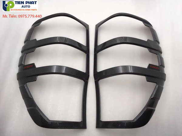 Viền đèn sau Ford Ranger - Đồ chơi phụ kiện cho Ford Ranger bằng vật liệu carbon