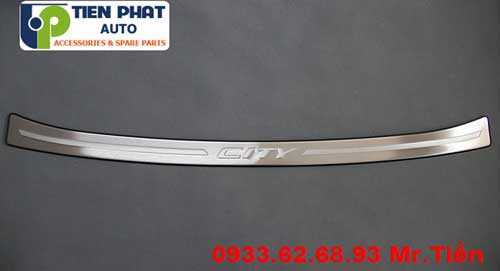 nep buoc chan chong tray phan cop cho honda city