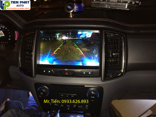 Màn hình DVD cho xe Ford Ranger Wildtrak 2018-2019