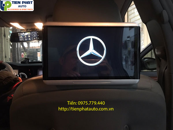Màn hình gối đầu cho xe Mercedes C300