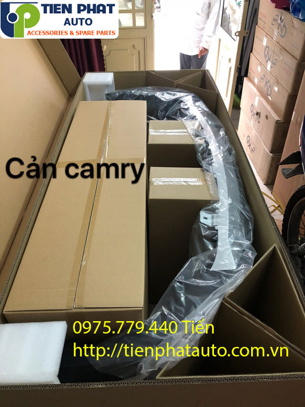 Ốp body và cản trước cho Camry 2018