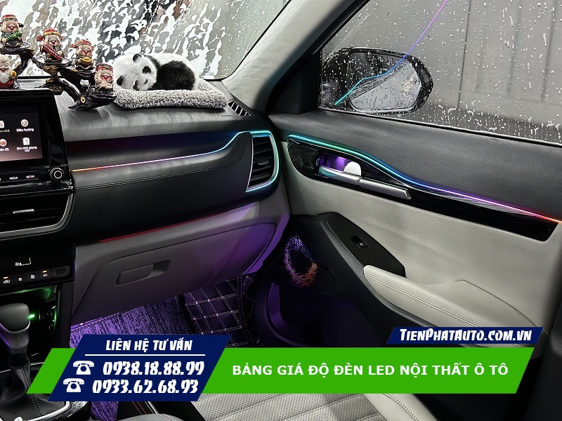 Độ đèn LED nội thất ô tô biến không gian thêm nổi bật hơn