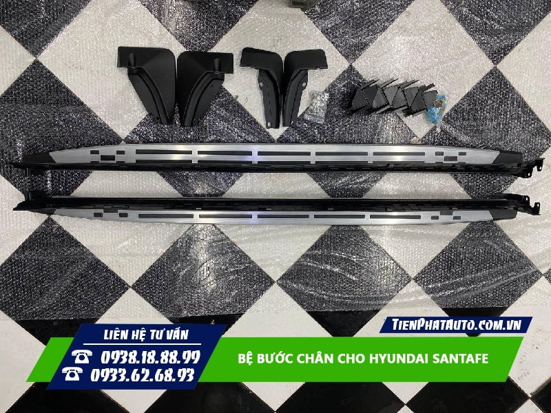 Tiến Phát Auto chuyên lắp bậc bước chân lên xuống cho Santafe 2025