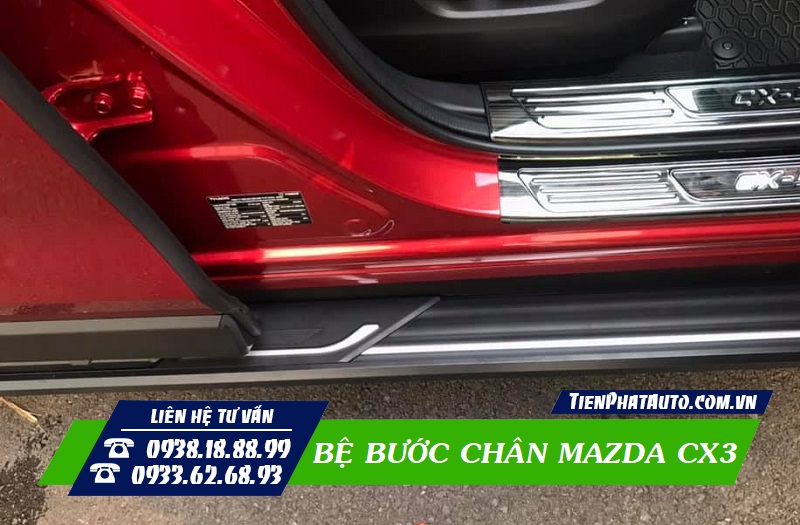 Bệ bước chân Mazda CX3 giúp mang lại nhiều sự tiện lợi
