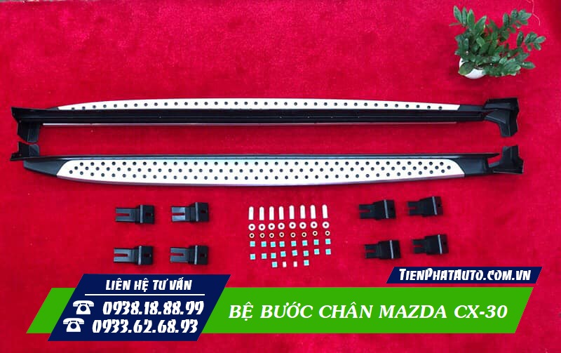 Hình ảnh mẫu bệ bước chân cho xe Mazda CX-30 1