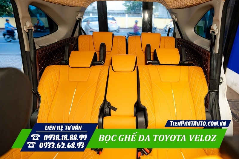 Hình ảnh bọc ghế da Toyota Veloz hàng 2 và 3 phía sau xe