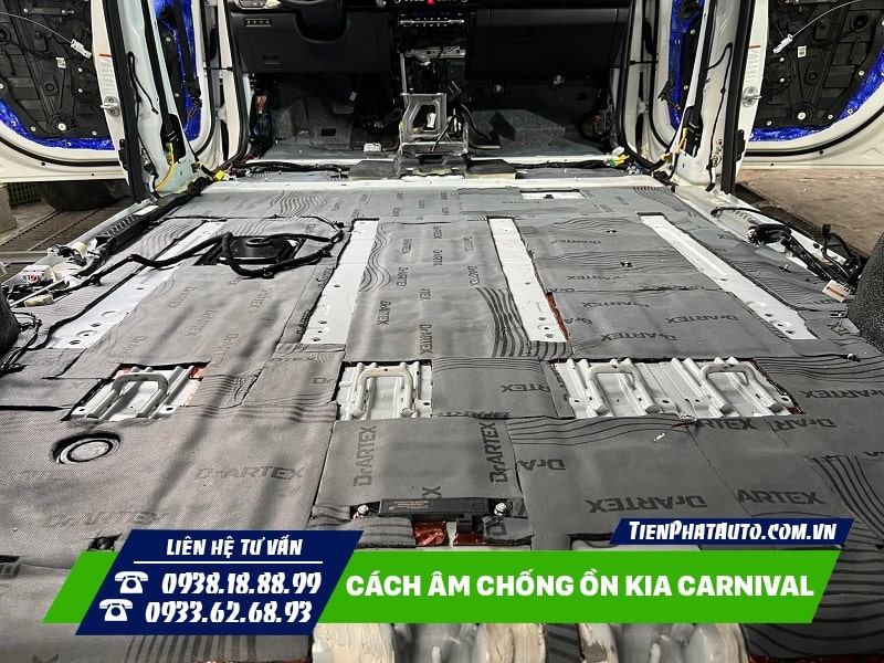 Hình ảnh cách âm chống ồn Kia Carnival ở vị trí sàn xe