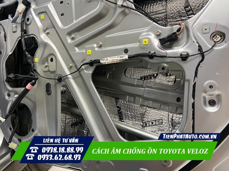 Vị trí dán cách âm chống ồn cho Toyota Veloz Cross ở phần cửa xe