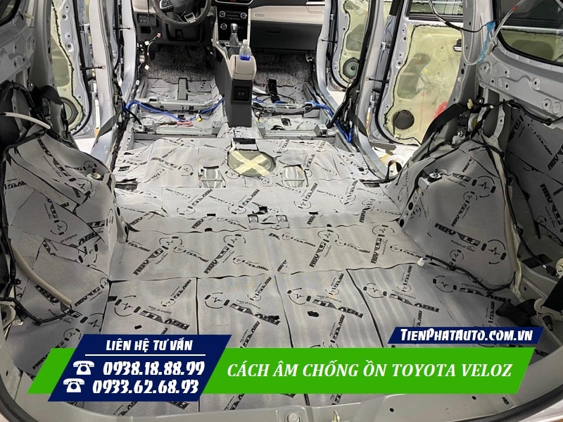 Vị trí dán cách âm chống ồn cho Toyota Veloz Cross ở phần sàn xe