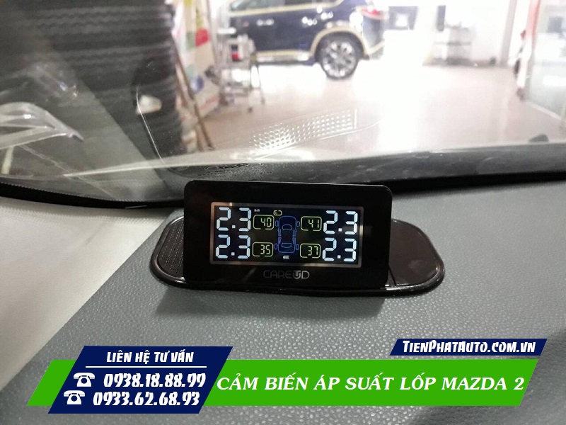 Áp suất lốp tích hợp màn hình đặt trên taplo xe