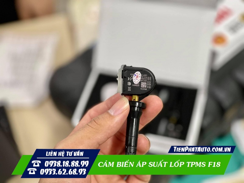 Van cảm biến gắn trong giúp thông báo chính xác nhiệt độ và áp suất lốp