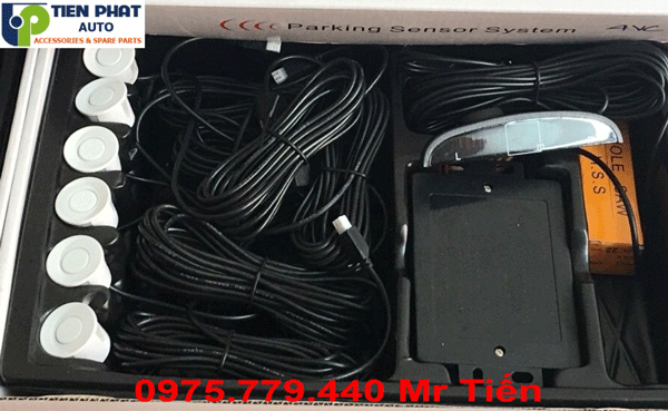 Cảm biến lùi cho ô tô