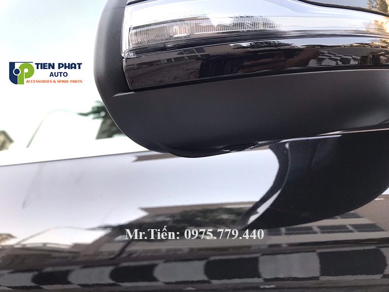 camera-360-DCT-cho-xe-Mercedes-C200