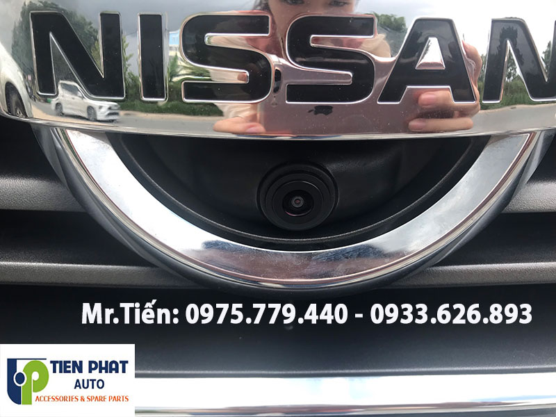 camera-360-DCT-cho-xe-Navara