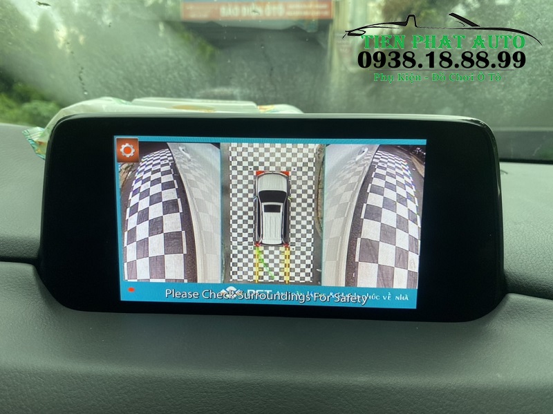 camera-360-dct-mazda-quan-sat-duoc-2-banh-sau