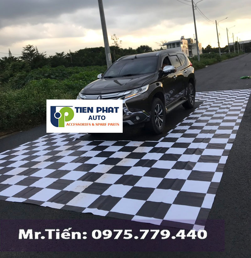camera-360-do-DCT-cho-xe-Pajrero-Sport