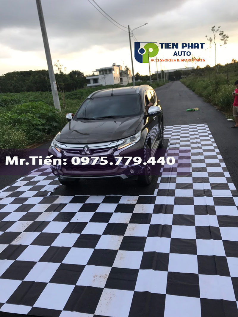 camera-360-do-DCT-cho-xe-Pajrero-Sport
