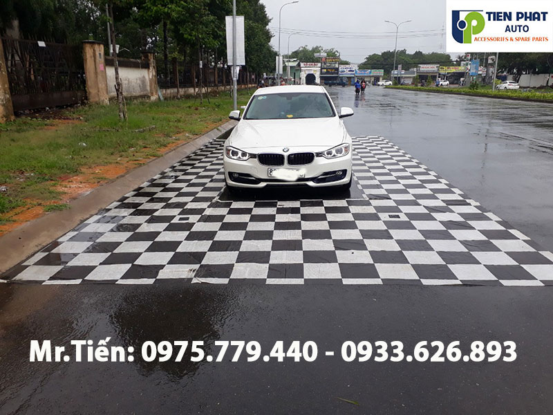 camera-360-do-dct-cho-BMW-320i