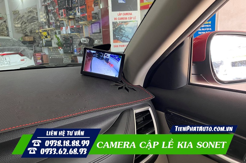 Camera cập lề là phụ kiện không thể nào thiếu trên bất kì dòng xe