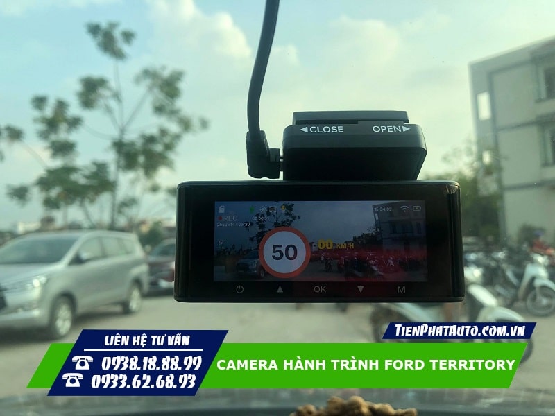 Tiến Phát Auto chuyên lắp camera hành trình cho xe Ford Territory