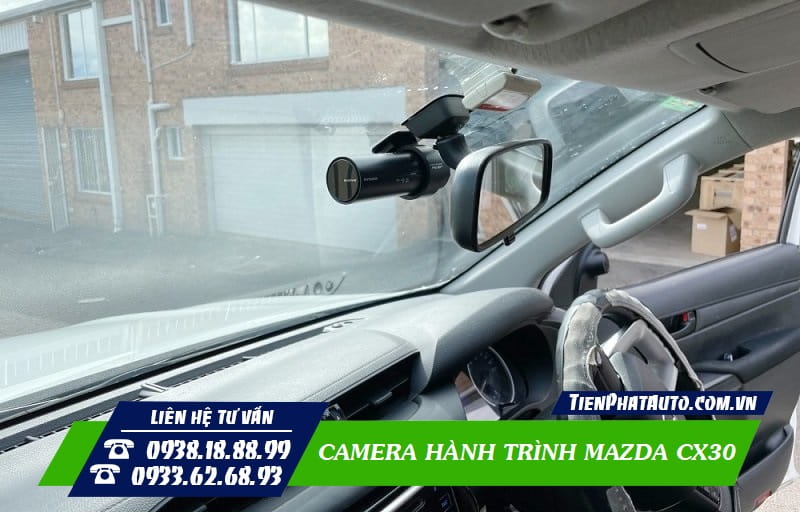 Camera hành trình là phụ kiện không thể nào thiếu trên xe