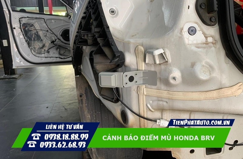 Tiến Phát Auto chuyên lắp cảnh báo điểm mù cho xe Honda BRV