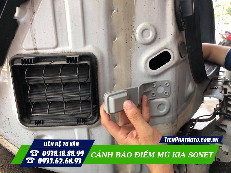 Hệ thống quét Radar hỗ trợ phát hiện xe di chuyển ở điểm mù