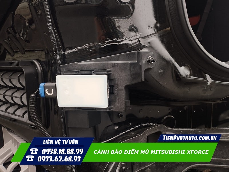 Tiến Phát Auto chuyên lắp cảnh báo điểm mù cho Mitsubishi Xforce