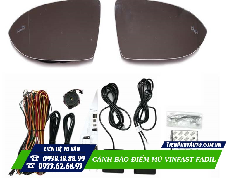 Bộ cảnh báo điểm mù Vinfast Fadil được khắc trên gương chiếu hậu của xe