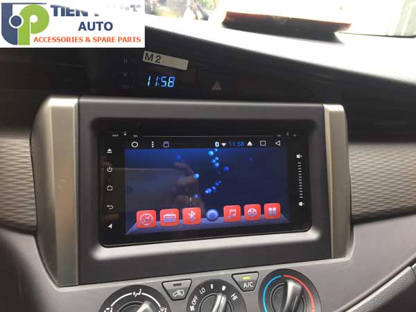phan phoi man hinh dvd cho toyota innova 2018 uy tin