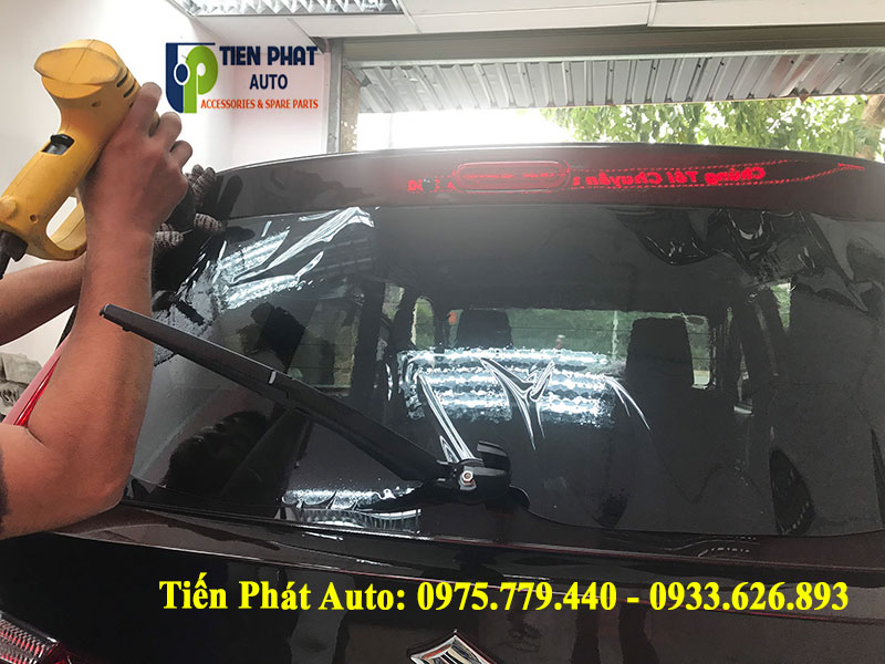 dan-phim-cach-nhiet-cho-Ertiga