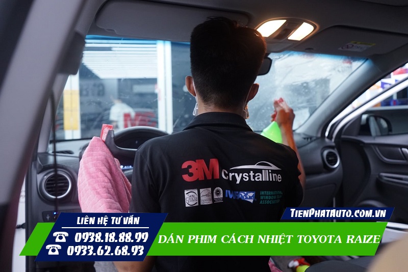 Dán phim cách nhiệt cho Toyota Raize mang lại nhiều sự tiện lợi