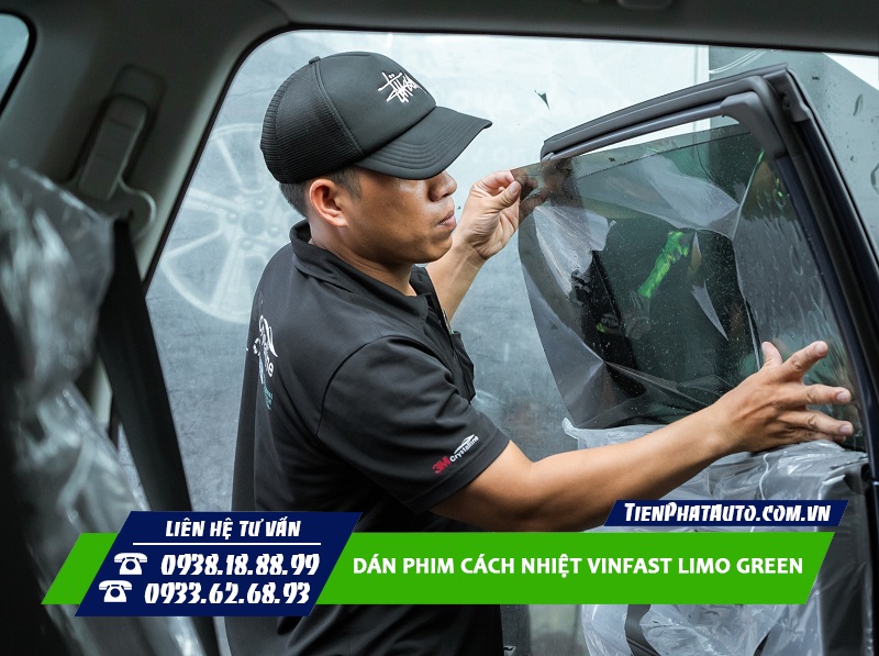 Dán phim cách nhiệt Vinfast Limo Green là trang bị không nên bỏ qua