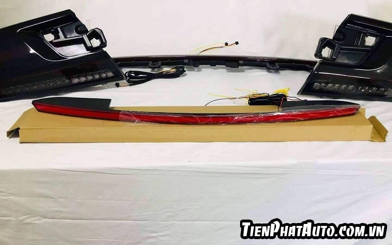 Trọn bộ đèn LED cốp sau Hyundai Santafe dành cho đời 2019 - 2021