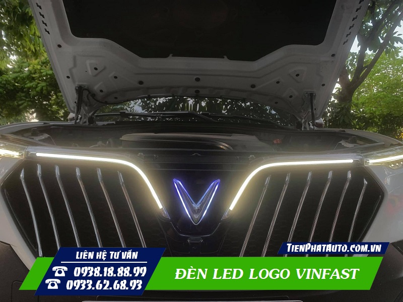 Đèn Logo phát sáng kết hợp dãi LED zin góp phần tăng thêm sự nổi bật