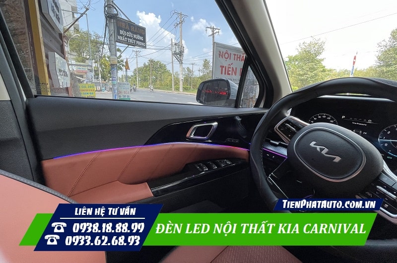 LED nội thất Kia Carnival giúp bến nội thất xe sang trọng hơn