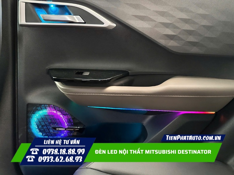 Đèn LED nội thất cho Destinator được lắp hoàn toàn cắm giắc