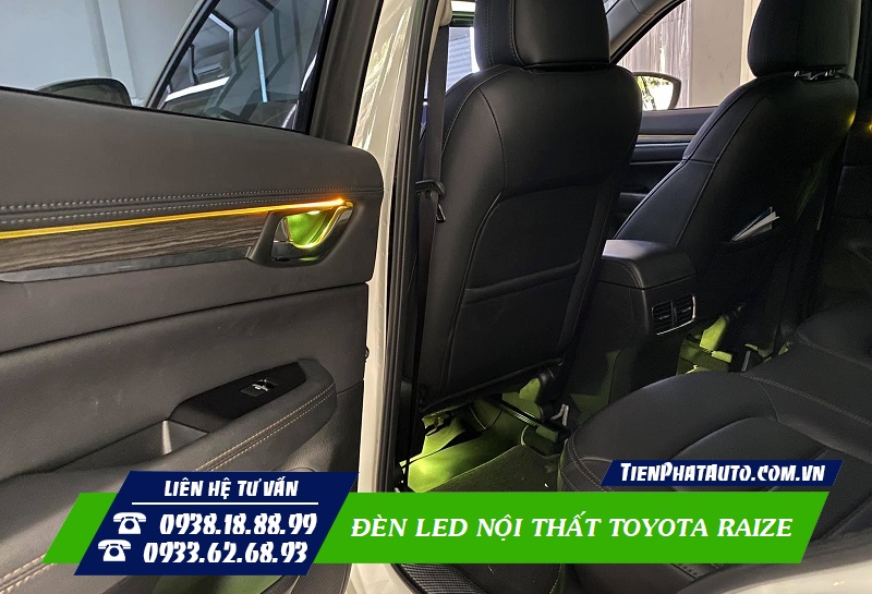 Led nội thất Toyota Raize được lắp đặt cắm giắc zin 100%