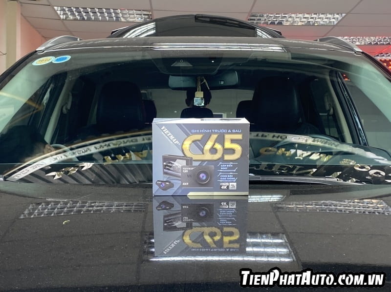 Camera hành trình giúp ghi lại hành trình di chuyển của xe tiện lợi