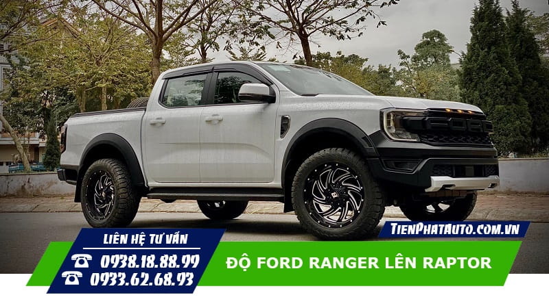 Chi tiết phần ốp cua lốp hai bên hông xe phong cách Raptor 2023