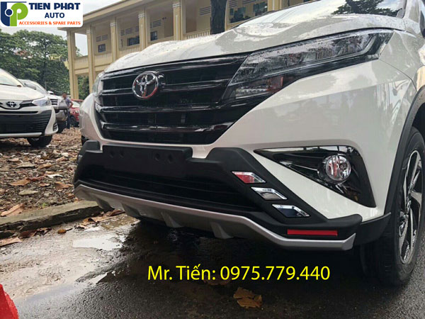 Viền đèn trước sau - Đồ chơi - phụ kiện chính hãng cho xe toyota rush 2018 -2019