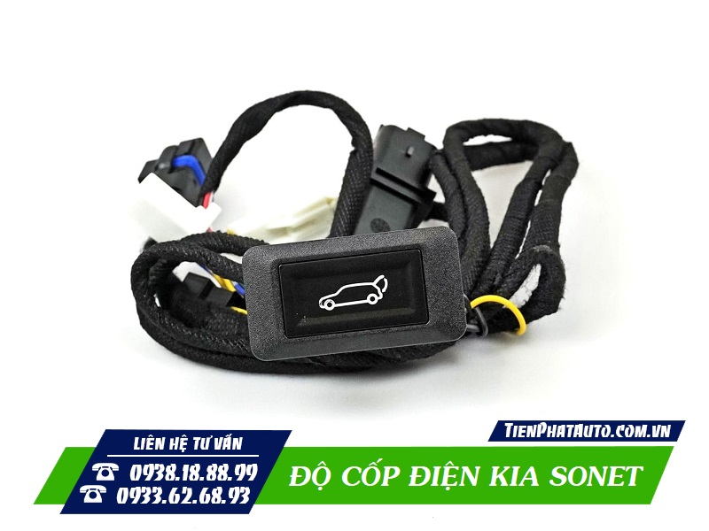 Đóng mở cốp sau vô cùng tiện lợi bằng nút bấm