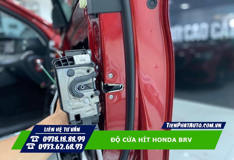 Cửa hít Honda BRV là trang bị sang trọng và hiện đại