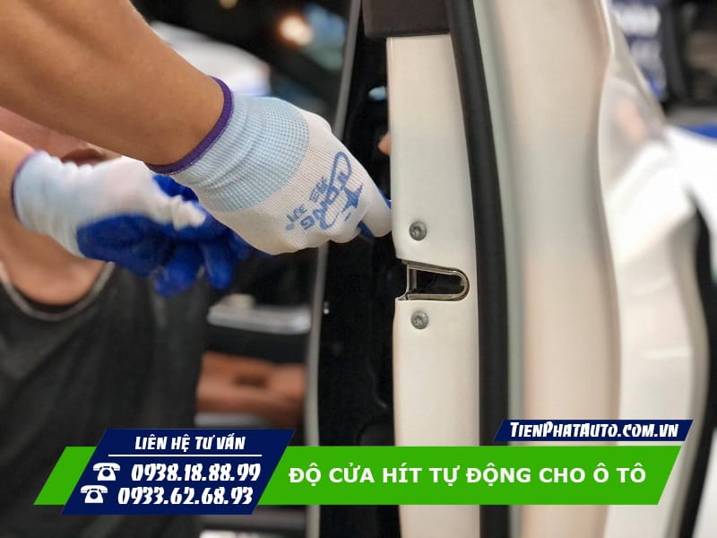Cửa hít ô tô được lắp đặt hoàn thiện như zin không đục đẻo cửa xe