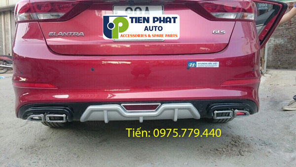 Độ lippo cho Hyundai Elantra
