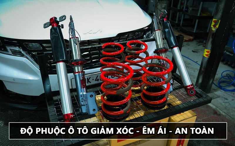 Độ phuộc ô tô giúp giảm xóc, ngồi êm ái và xe vận hành an toàn hơn