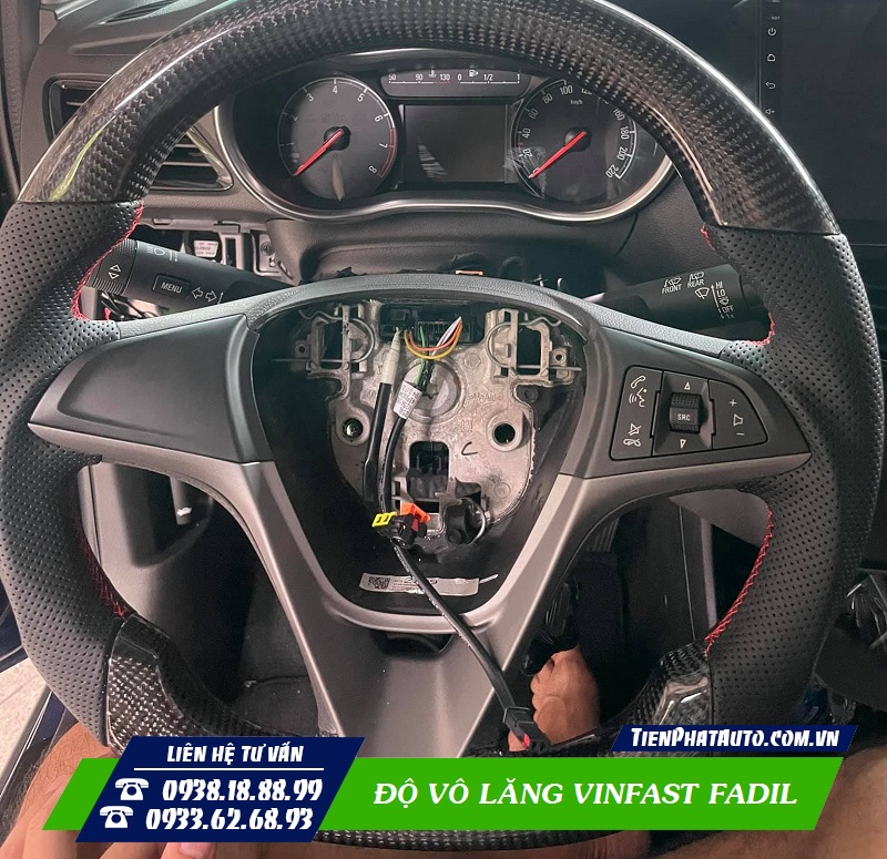 Vô lăng lắp đặt hoàn toàn như zin không làm ảnh hưởng hệ thống xe